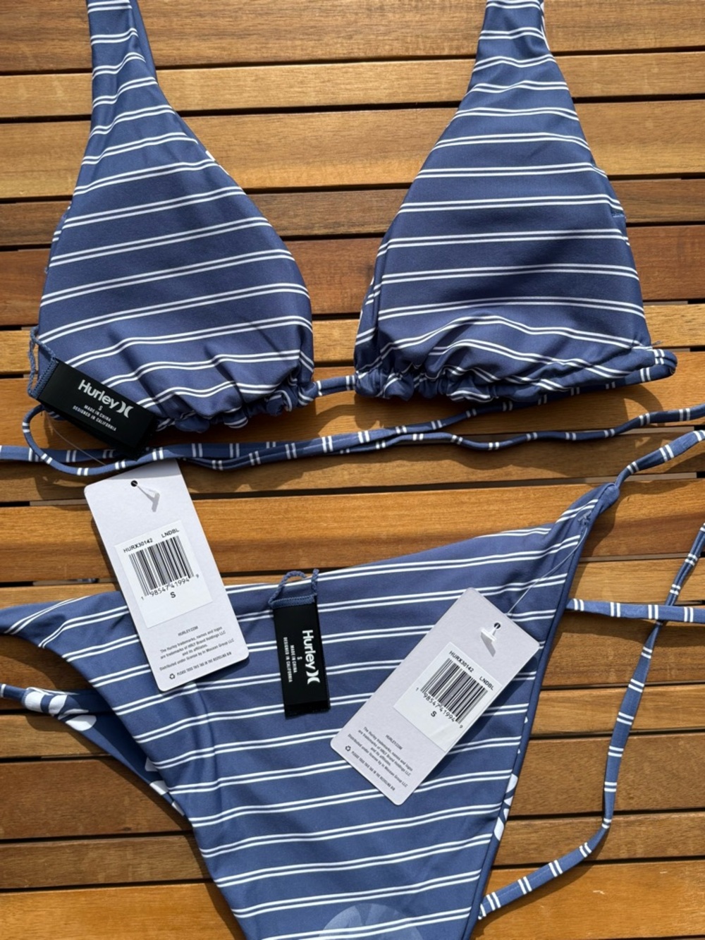 SMALL NWT Hurley Navy Blue & White Reversible Floral Striped Triangle Bikini - Picture 5 of 6